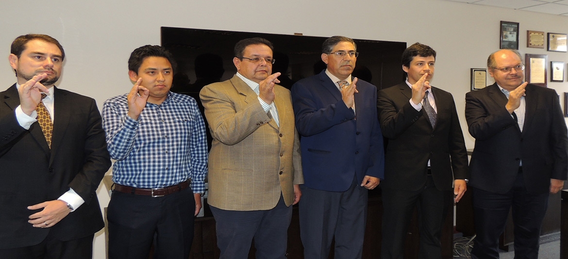 Ibo Blazicevic dirigirá por tercer año a los industriales paceños Ibo Blazicevic dirigirá por tercer año a los industriales paceños