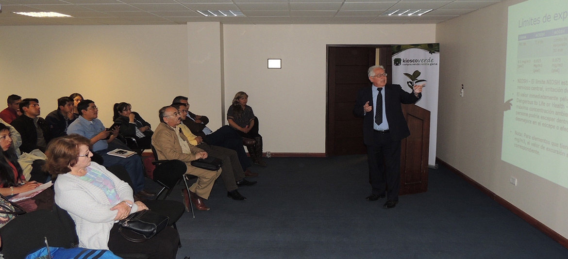 Kiosco Verde realizó seminario sobre gestión de residuos de focos fluorescentes Kiosco Verde realizó seminario sobre gestión de residuos de focos fluorescentes