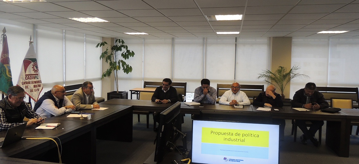 La CNI socializó con su propuesta de política industrial La CNI socializó con su propuesta de política industrial