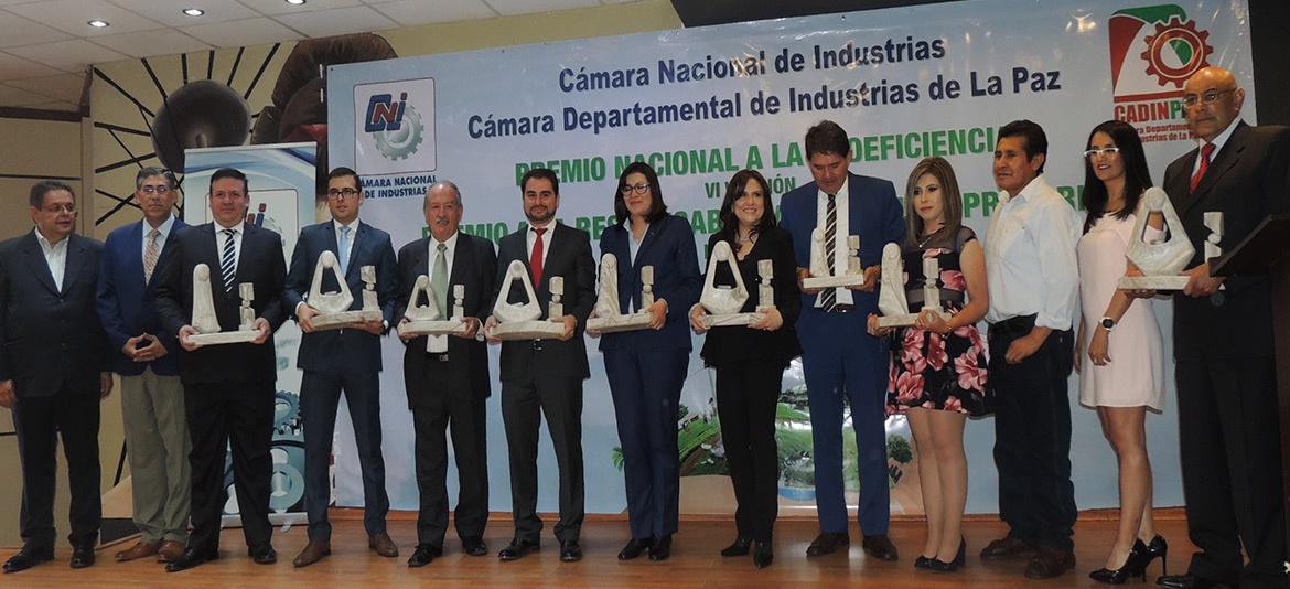Nueve empresas son distinguidas por su compromiso con el medio ambiente y la RSE Nueve empresas son distinguidas por su compromiso con el medio ambiente y la RSE