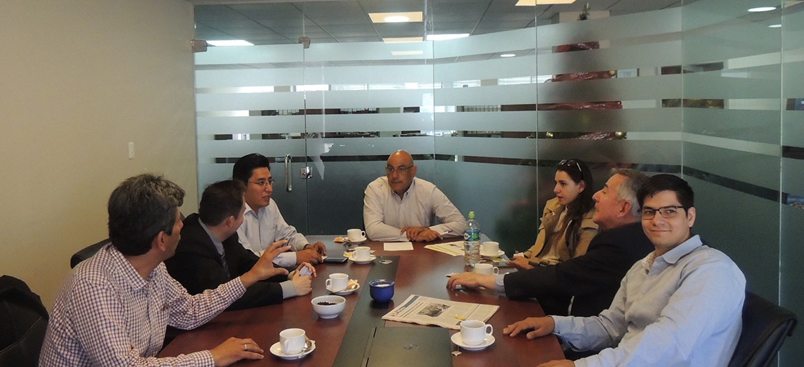 La CNI se reunió con representantes de la Gobernación de Tarija La CNI se reunió con representantes de la Gobernación de Tarija