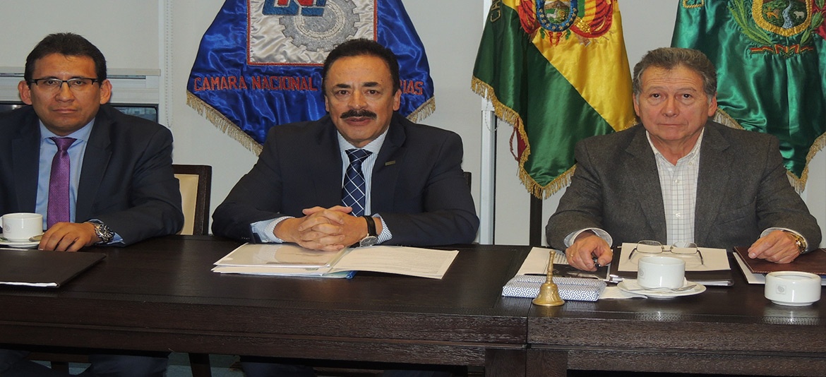 FEPLP visitó al Directorio para hablar sobre proyecto hidroeléctrico FEPLP visitó al Directorio para hablar sobre proyecto hidroeléctrico