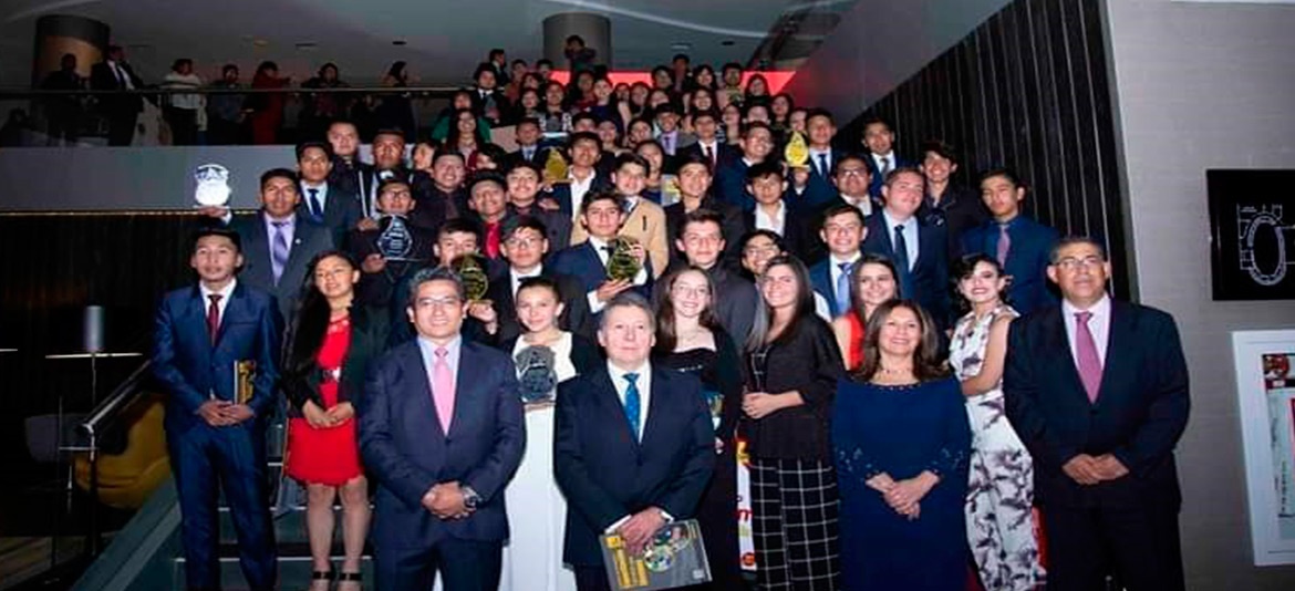 CADINPAZ entrega premios a ganadores de "Mi Primer negocio" CADINPAZ entrega premios a ganadores de "Mi Primer negocio"