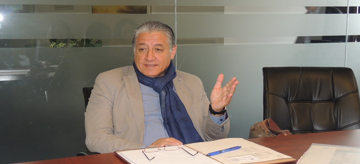 CNI RECIBE VISITA DE VICEMINISTRO ADHEMAR GUZMAN CNI RECIBE VISITA DE VICEMINISTRO ADHEMAR GUZMAN