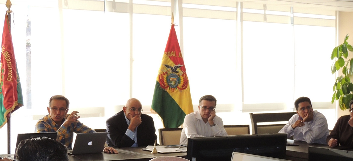 Directorio de la CNI conoció escenario político y económico de Bolivia Directorio de la CNI conoció escenario político y económico de Bolivia