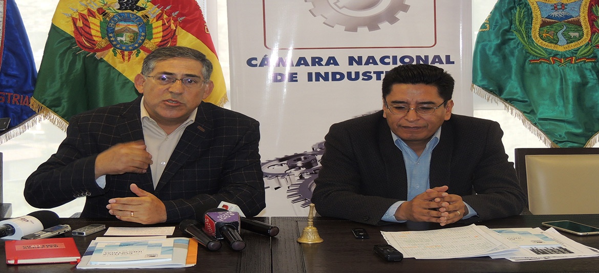 Industriales explican por qué mantener el Salario Mínimo Nacional y ajustar el Haber Básico a la inflación Industriales explican por qué mantener el Salario Mínimo Nacional y ajustar el Haber Básico a la inflación